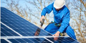 Installation Maintenance Panneaux Solaires Photovoltaïques à La Thuile